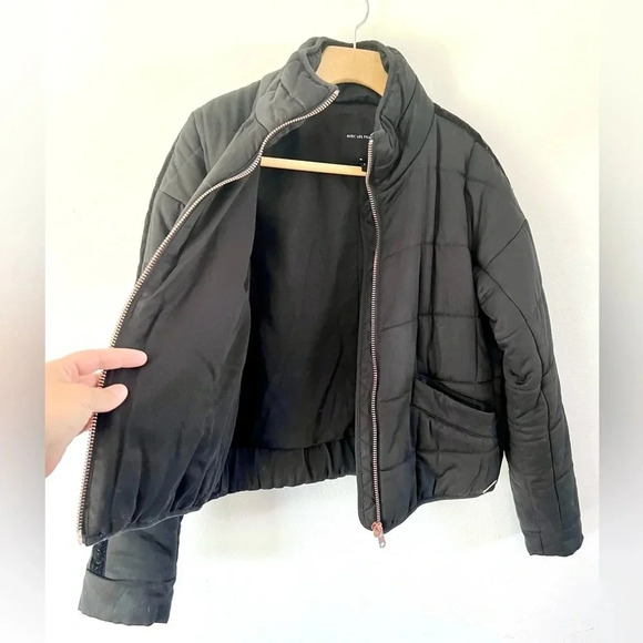 Avec Les Filles Sport Black Tencel Velvet-Trim Quilted Flight Jacket Size Medium - Picture 4 of 14